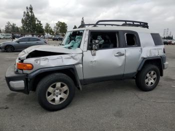  Salvage Toyota FJ Cruiser