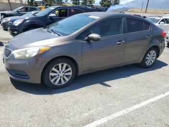  Salvage Kia Forte