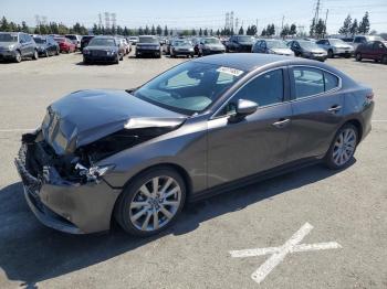  Salvage Mazda 3