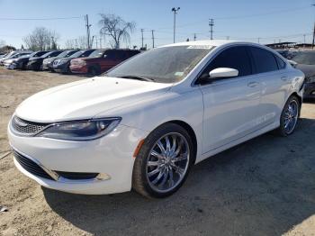  Salvage Chrysler 200