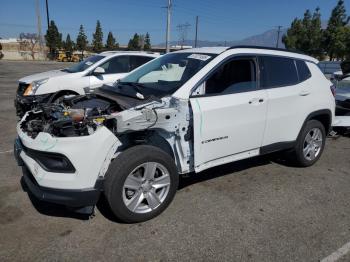  Salvage Jeep Compass