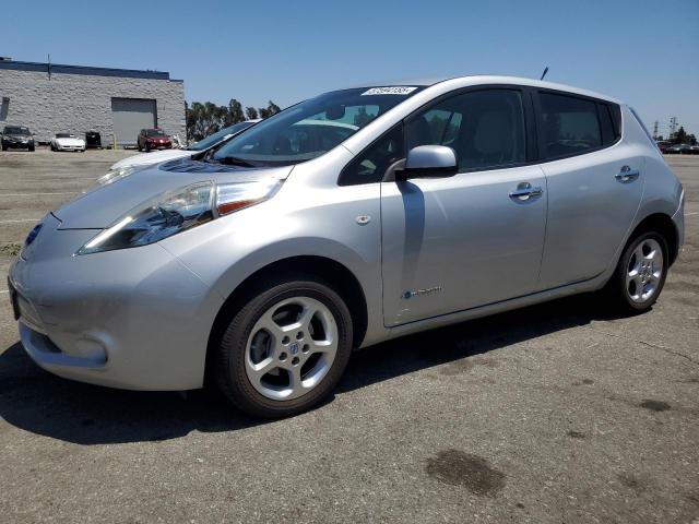  Salvage Nissan LEAF
