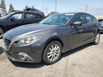  Salvage Mazda 3