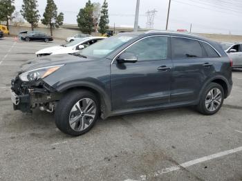  Salvage Kia Niro