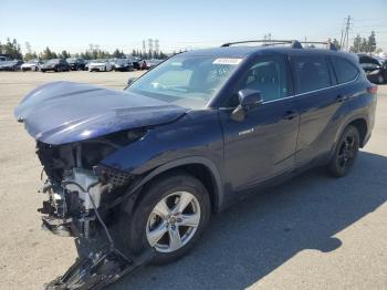  Salvage Toyota Highlander