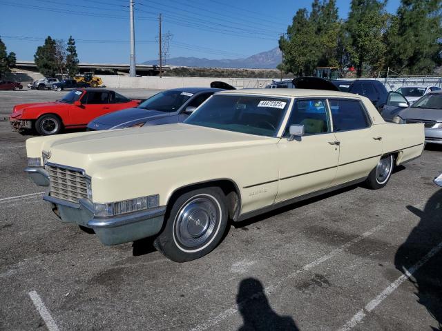 Salvage Cadillac Fleetwood