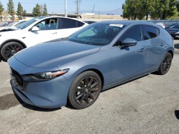  Salvage Mazda 3