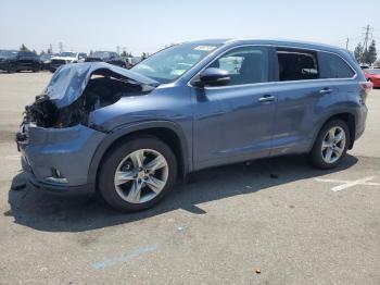  Salvage Toyota Highlander
