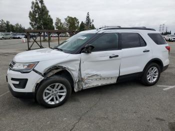  Salvage Ford Explorer