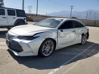  Salvage Toyota Avalon