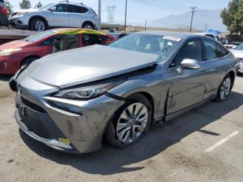  Salvage Toyota Mirai