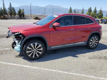  Salvage Mercedes-Benz GLA