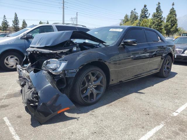  Salvage Chrysler 300