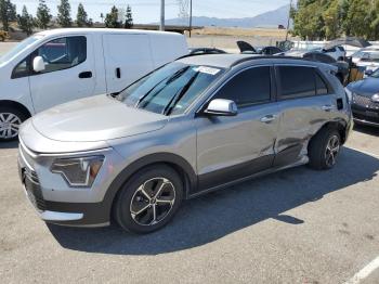  Salvage Kia Niro