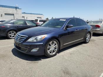  Salvage Hyundai Genesis