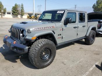  Salvage Jeep Gladiator