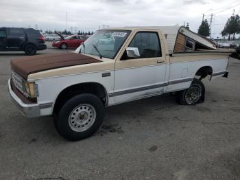  Salvage Chevrolet S-10