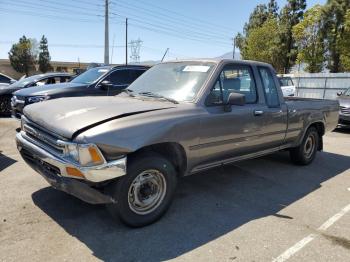  Salvage Toyota Pickup