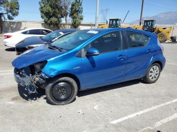  Salvage Toyota Prius