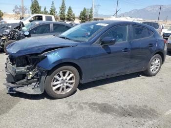  Salvage Mazda 3