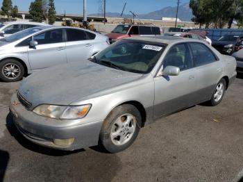  Salvage Lexus Es