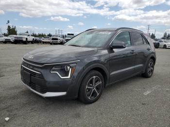  Salvage Kia Niro