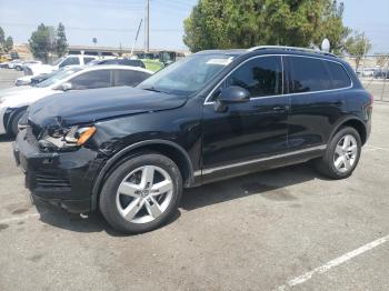  Salvage Volkswagen Touareg