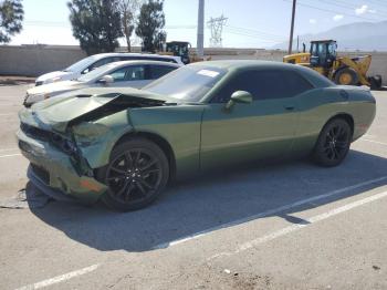  Salvage Dodge Challenger