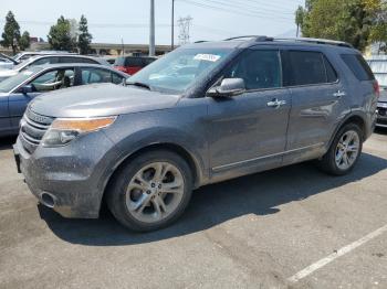 Salvage Ford Explorer