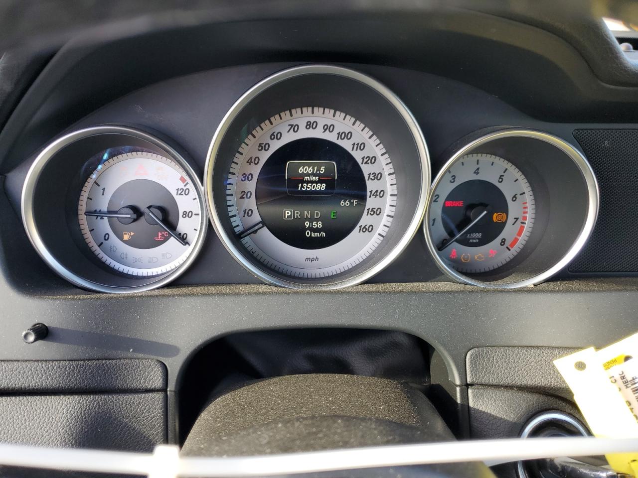 Mercedes-Benz C-Class 250 Image 12