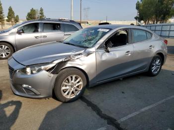  Salvage Mazda 3