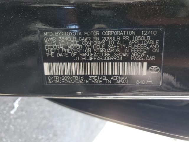 Toyota Corolla Base Image 12