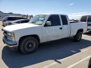  Salvage Chevrolet Gmt