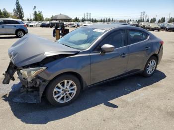  Salvage Mazda 3