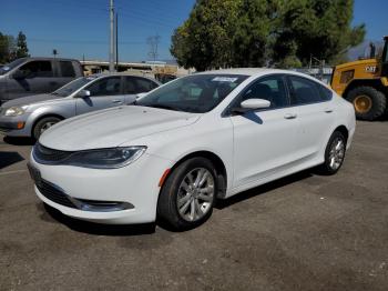  Salvage Chrysler 200