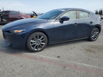  Salvage Mazda 3