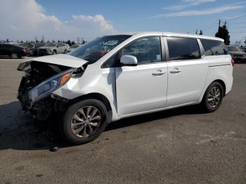  Salvage Kia Sedona