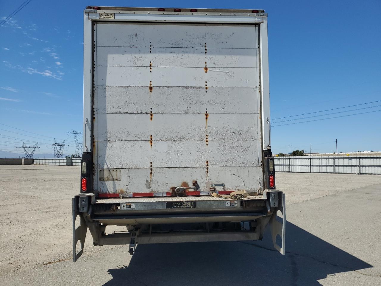 Ford F-650 Super Duty Image 7