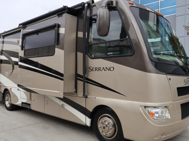  Salvage Wrkh Motorhome