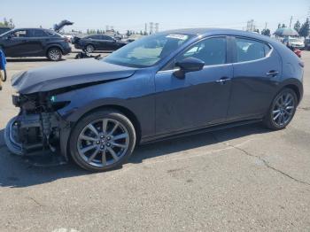  Salvage Mazda 3
