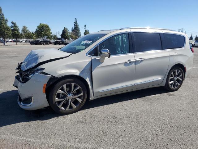  Salvage Chrysler Pacifica