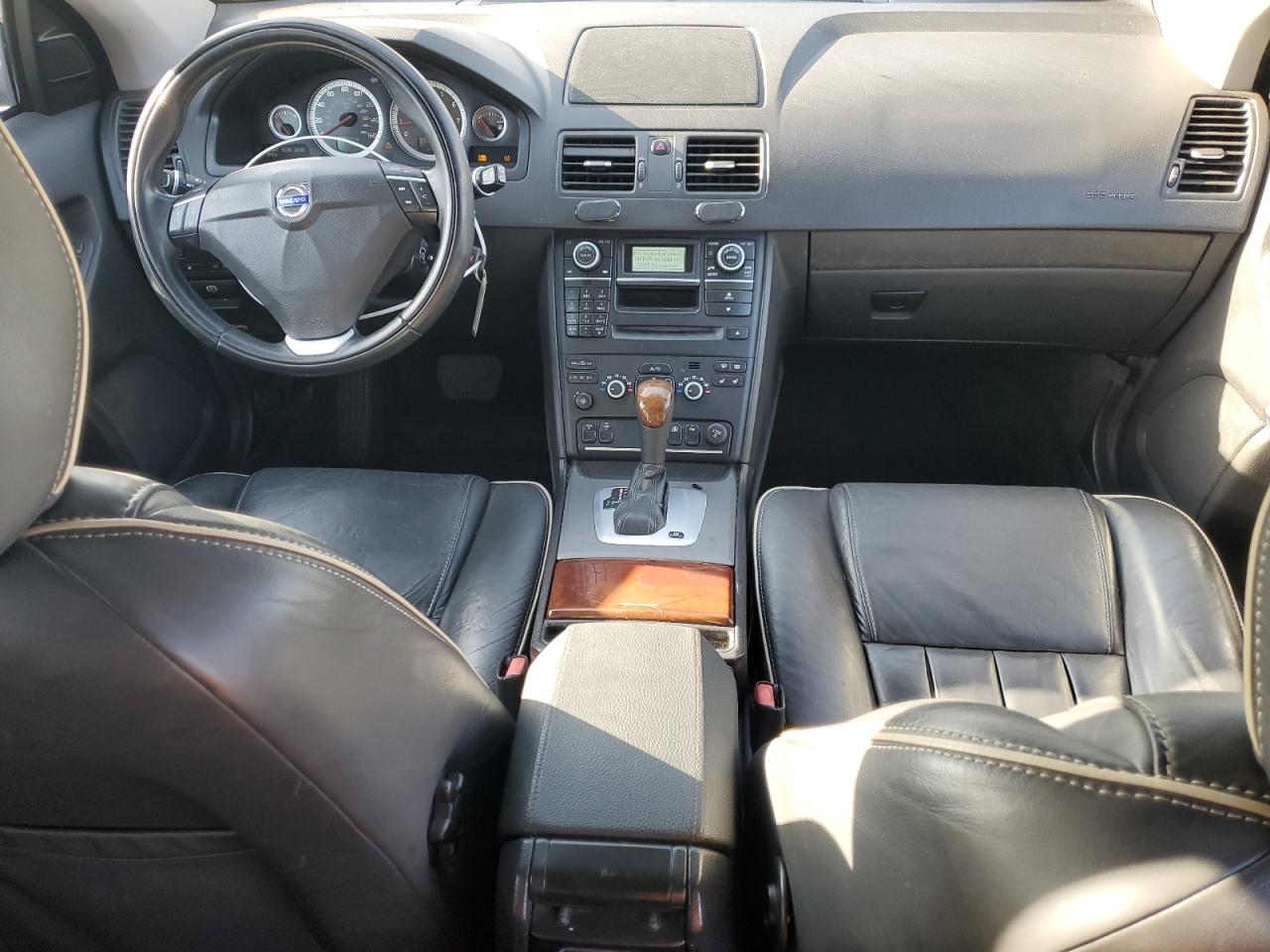 Volvo XC90 3.2 Image 4