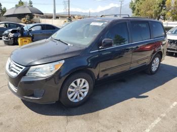  Salvage Volkswagen Routan