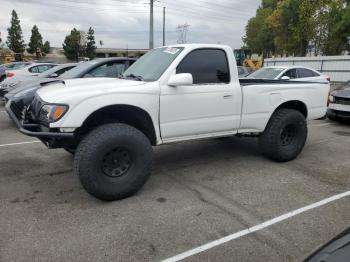  Salvage Toyota Tacoma
