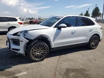  Salvage Porsche Cayenne Ba