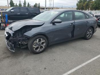  Salvage Kia Forte