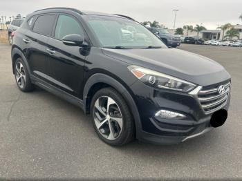  Salvage Hyundai TUCSON