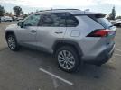 Toyota RAV4 Xle Premium Image 8