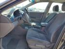Toyota Camry Le Image 9