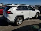 Toyota RAV4 Le Image 3